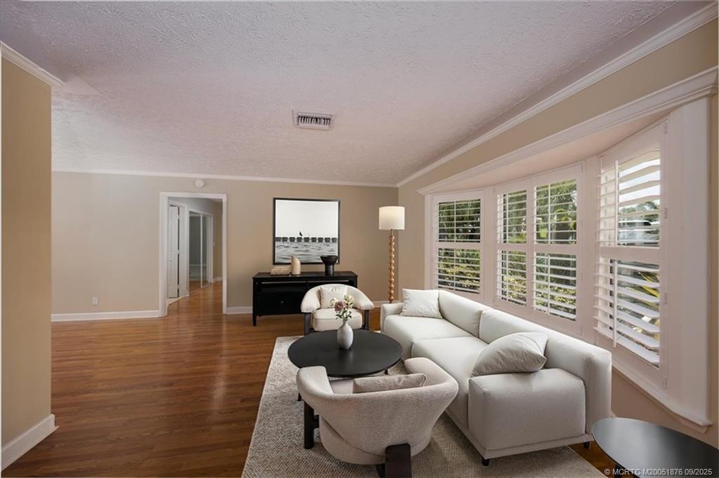 Stuart, Florida, 34996, United States, 4 Bedrooms Bedrooms, ,3 BathroomsBathrooms,Residential,Active,1941305