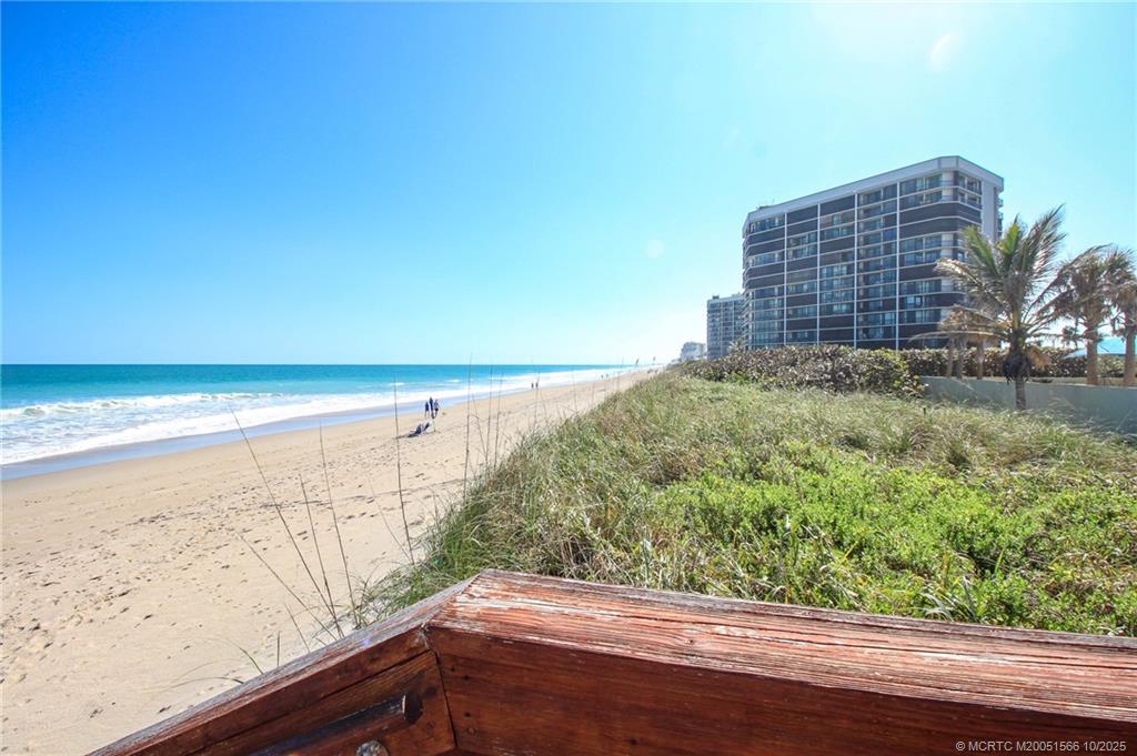 Jensen Beach, Florida 34957, United States, 2 Bedrooms Bedrooms, ,2 BathroomsBathrooms,Residential,Active,179643