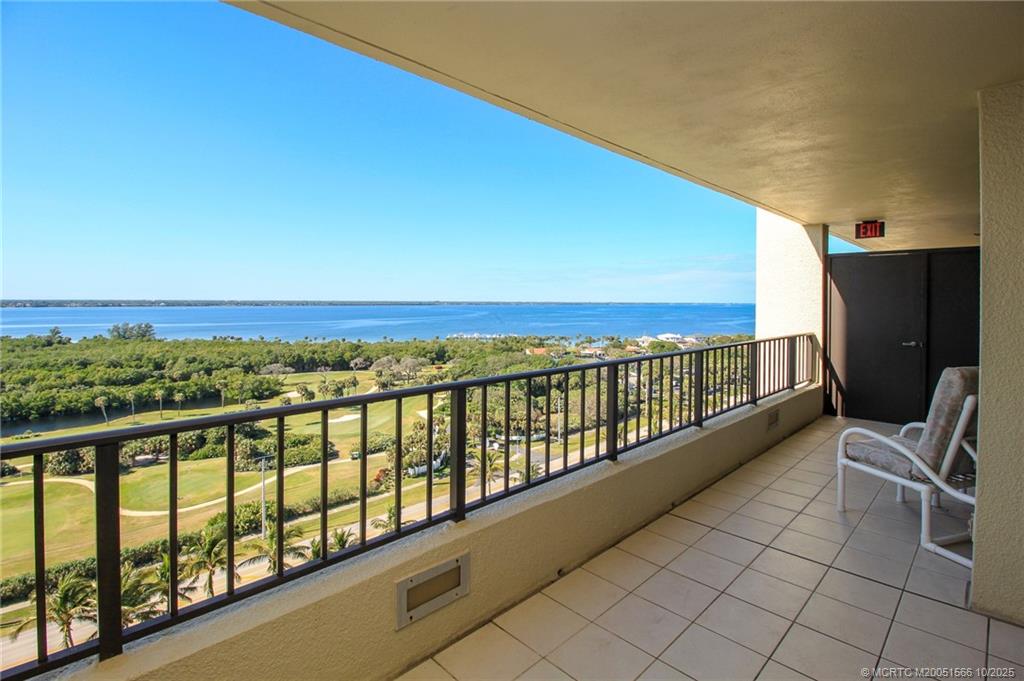 Jensen Beach, Florida 34957, United States, 2 Bedrooms Bedrooms, ,2 BathroomsBathrooms,Residential,Active,179643
