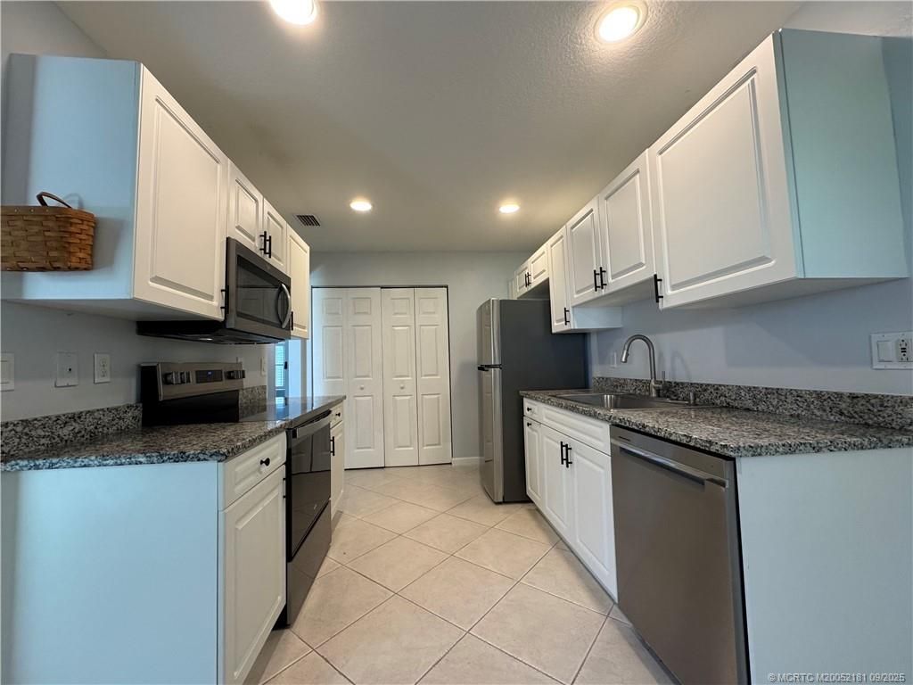 Photo of 4567 SE Murray Cove Circle, Stuart, FL 34997 (MLS # M20052181)