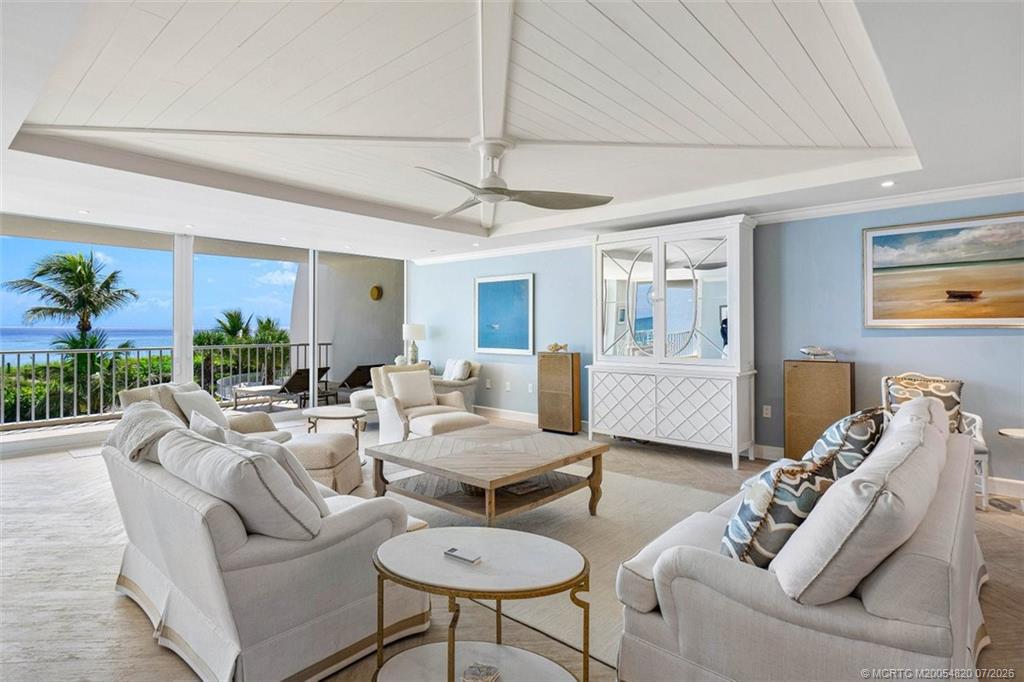 2001 SE Sailfish Point Boulevard 212