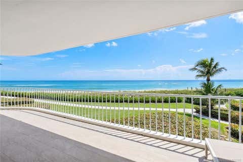 Photo of 2001 SE Sailfish Point Boulevard #212, Stuart, FL 34996 (MLS # M20054820)
