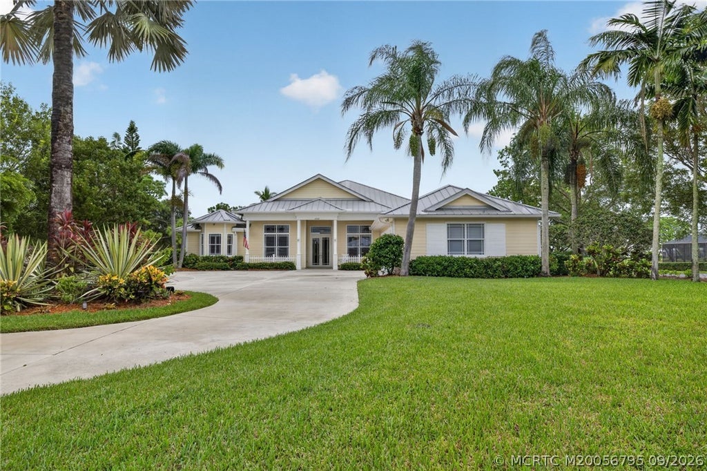 Photo of 4743 SW Bermuda Way, Palm City, FL 34990 (MLS # M20056795)