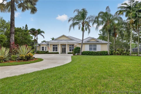 Homes For Sale - 4743 SW Bermuda Way<br/> Palm City, FL 34990