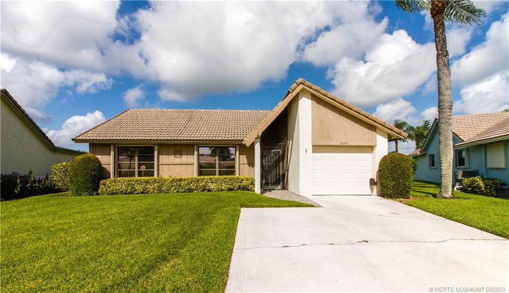 Photo of 5181 SE Miles Grant Terrace, Stuart, FL 34997 (MLS # M20040497)