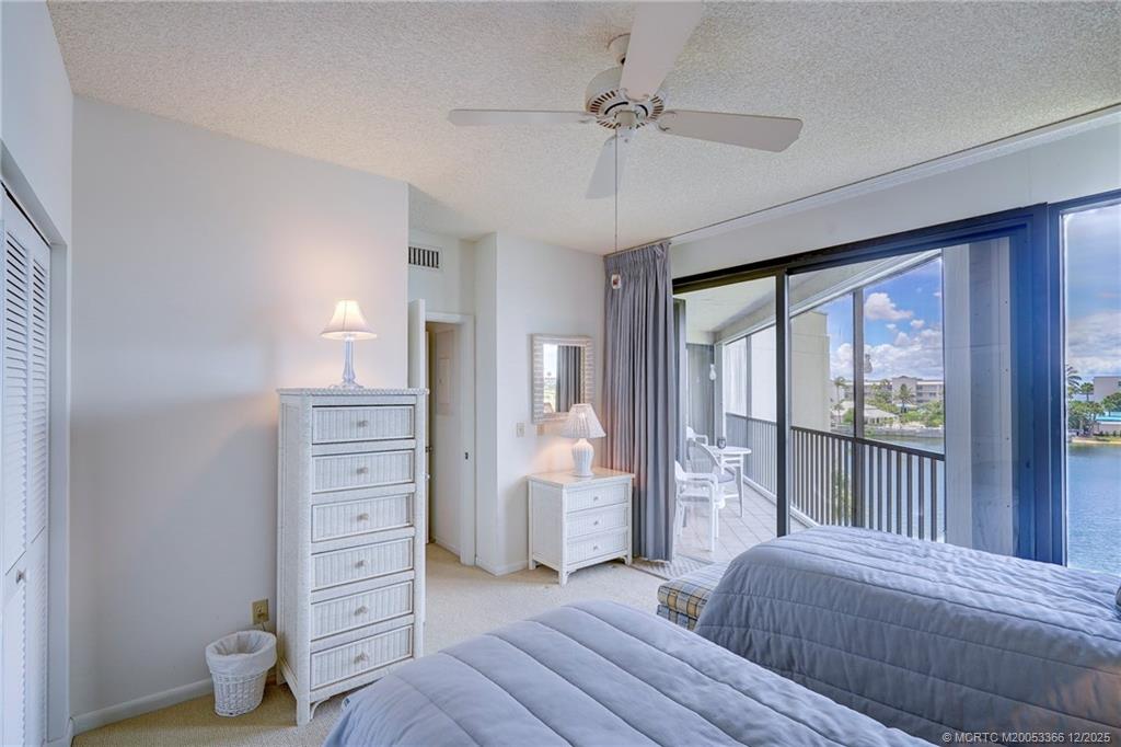 Stuart, Florida 34996, United States, 2 Bedrooms Bedrooms, ,2 BathroomsBathrooms,Residential,Active,252275