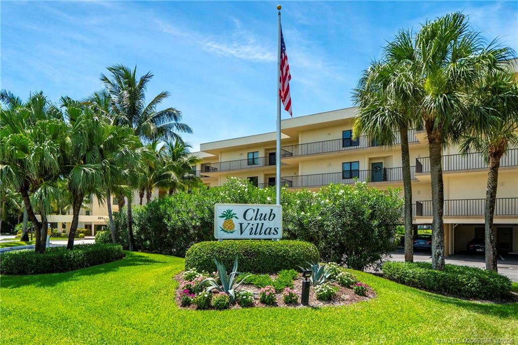 Stuart, Florida 34996, United States, 2 Bedrooms Bedrooms, ,2 BathroomsBathrooms,Residential,Active,252275