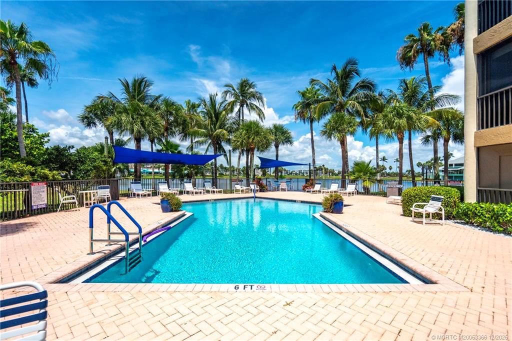 Stuart, Florida 34996, United States, 2 Bedrooms Bedrooms, ,2 BathroomsBathrooms,Residential,Active,252275