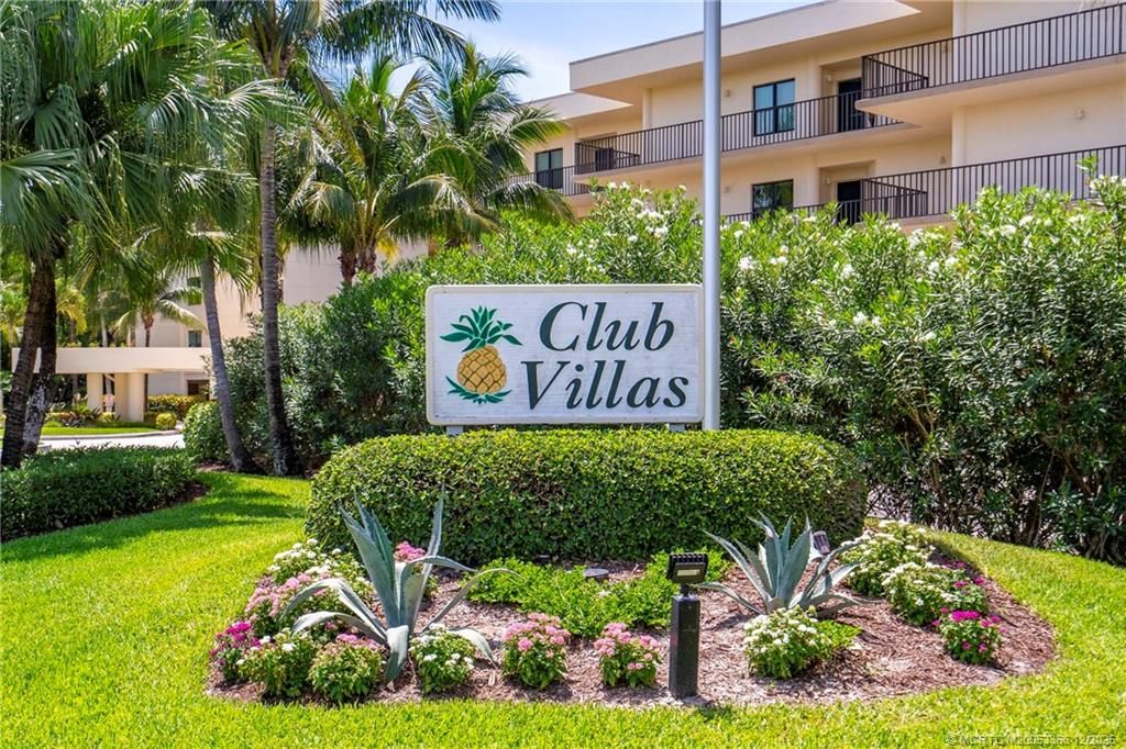 Photo of 221 NE Plantation Road #407, Stuart, FL 34996 (MLS # M20053366)