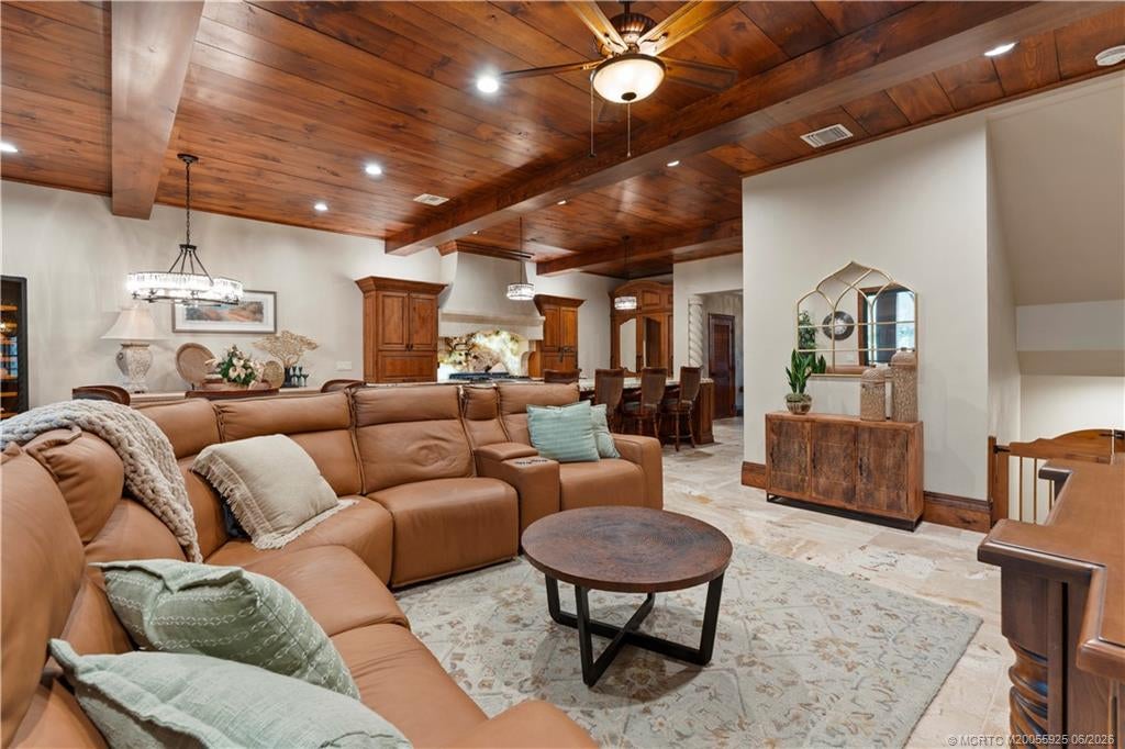 10173 S Ocean Drive Unit D2, Jensen Beach, FL, 34957, US, 5 Bedrooms Bedrooms, ,4 BathroomsBathrooms,Residential,Active,10173 S Ocean Drive Unit D2,M20055925