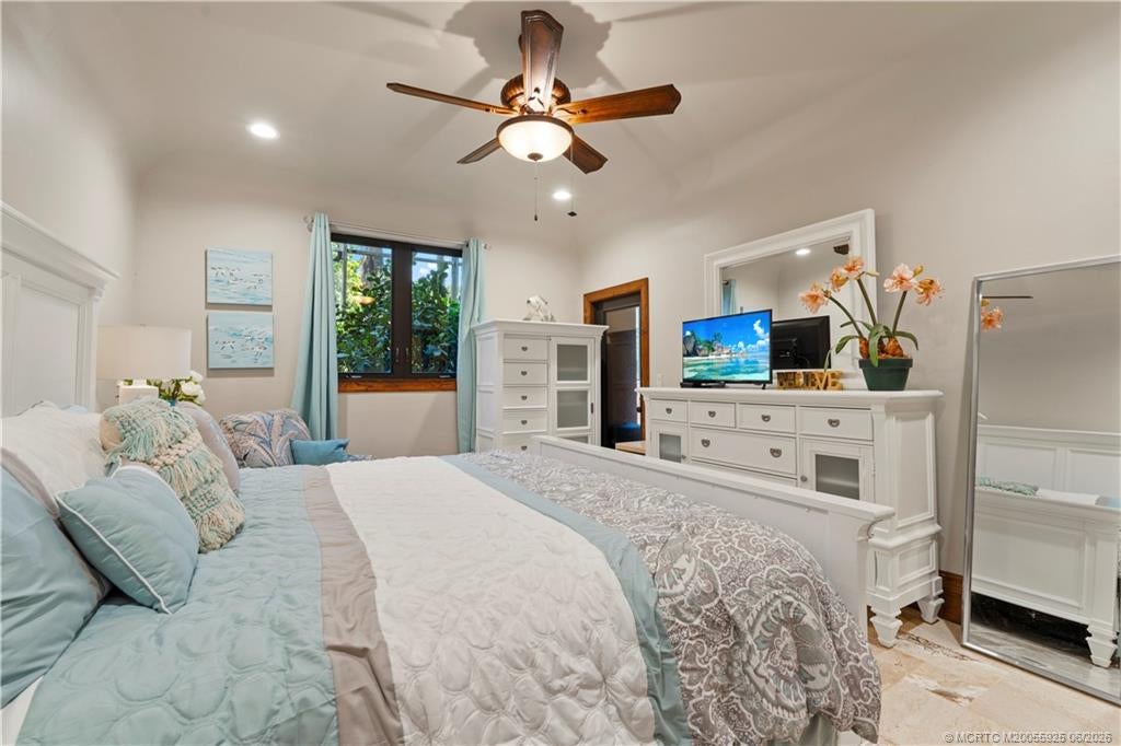 10173 S Ocean Drive Unit D2, Jensen Beach, FL, 34957, US, 5 Bedrooms Bedrooms, ,4 BathroomsBathrooms,Residential,Active,10173 S Ocean Drive Unit D2,M20055925