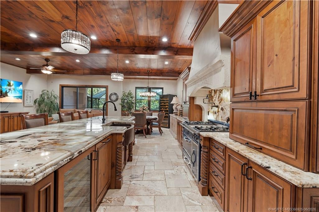 10173 S Ocean Drive Unit D2, Jensen Beach, FL, 34957, US, 5 Bedrooms Bedrooms, ,4 BathroomsBathrooms,Residential,Active,10173 S Ocean Drive Unit D2,M20055925