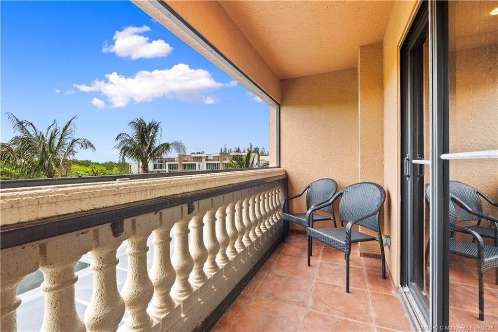 10173 S Ocean Drive Unit D2, Jensen Beach, FL, 34957, US, 5 Bedrooms Bedrooms, ,4 BathroomsBathrooms,Residential,Active,10173 S Ocean Drive Unit D2,M20055925