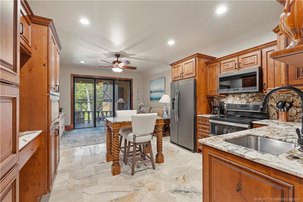 10173 S Ocean Drive Unit D2, Jensen Beach, FL, 34957, US, 5 Bedrooms Bedrooms, ,4 BathroomsBathrooms,Residential,Active,10173 S Ocean Drive Unit D2,M20055925