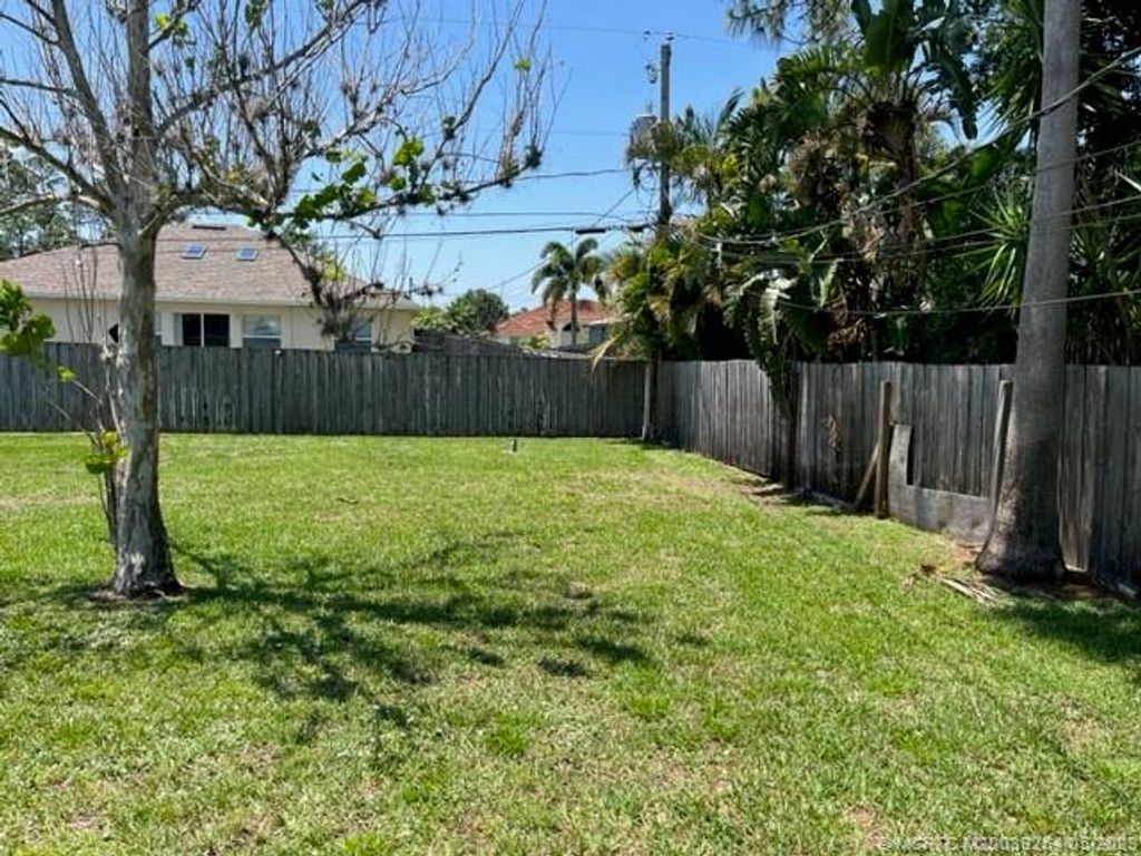 Photo of 1826 SW Cycle Street, Port Saint Lucie, FL 34953 (MLS # M20039254)