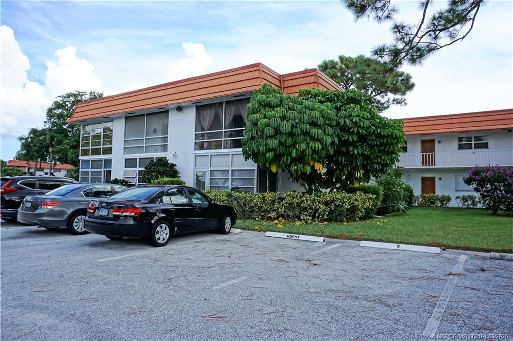 Stuart, Florida 34996, United States, 1 Bedroom Bedrooms, ,1 BathroomBathrooms,Residential,Pending,206032