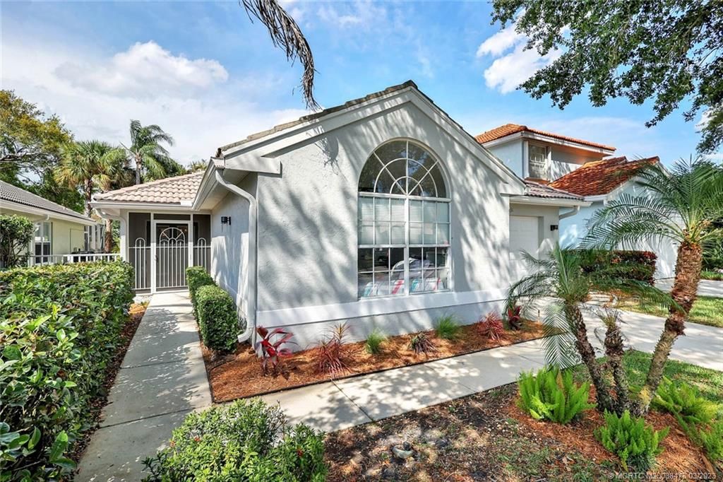 Photo of 2131 SW Augusta Trace, Palm City, FL 34990 (MLS # M20038478)