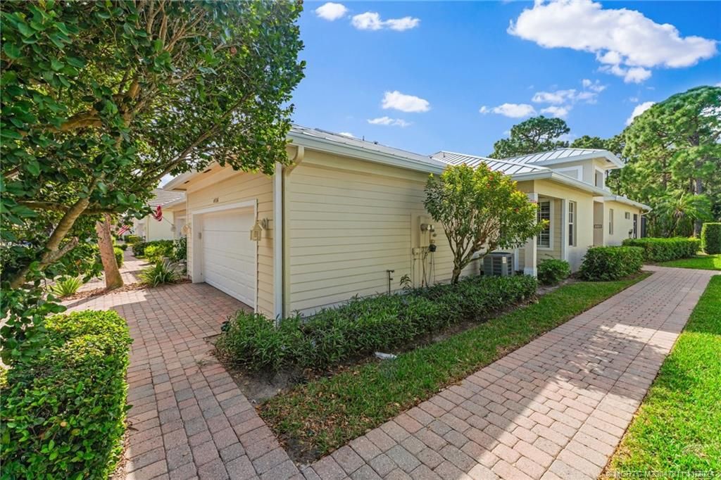 Photo of 4536 SE Bridgetown Court, Stuart, FL 34997 (MLS # M20047811)