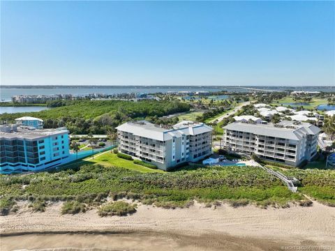 379 NE Tradewind Lane 105 Stuart FL 34996
