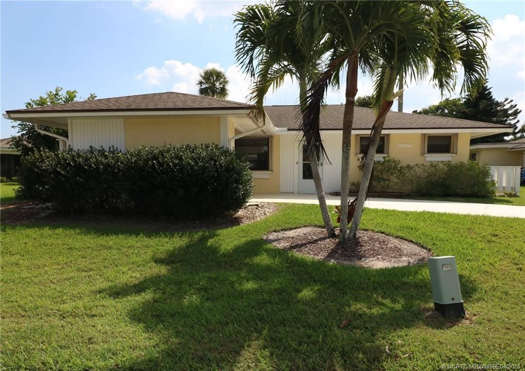 Photo of 5224 SE Sea Island Way, Stuart, FL 34997 (MLS # M20038555)