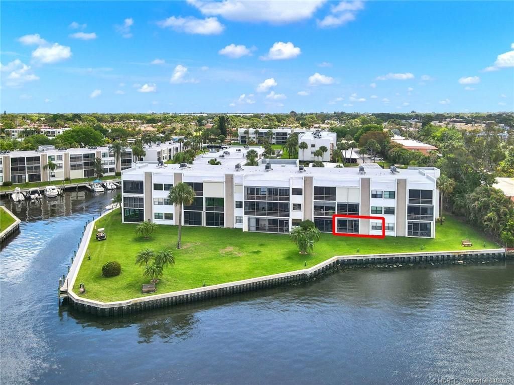 Photo of 1950 SW Palm City Road #1-102, Stuart, FL 34994 (MLS # M20055158)