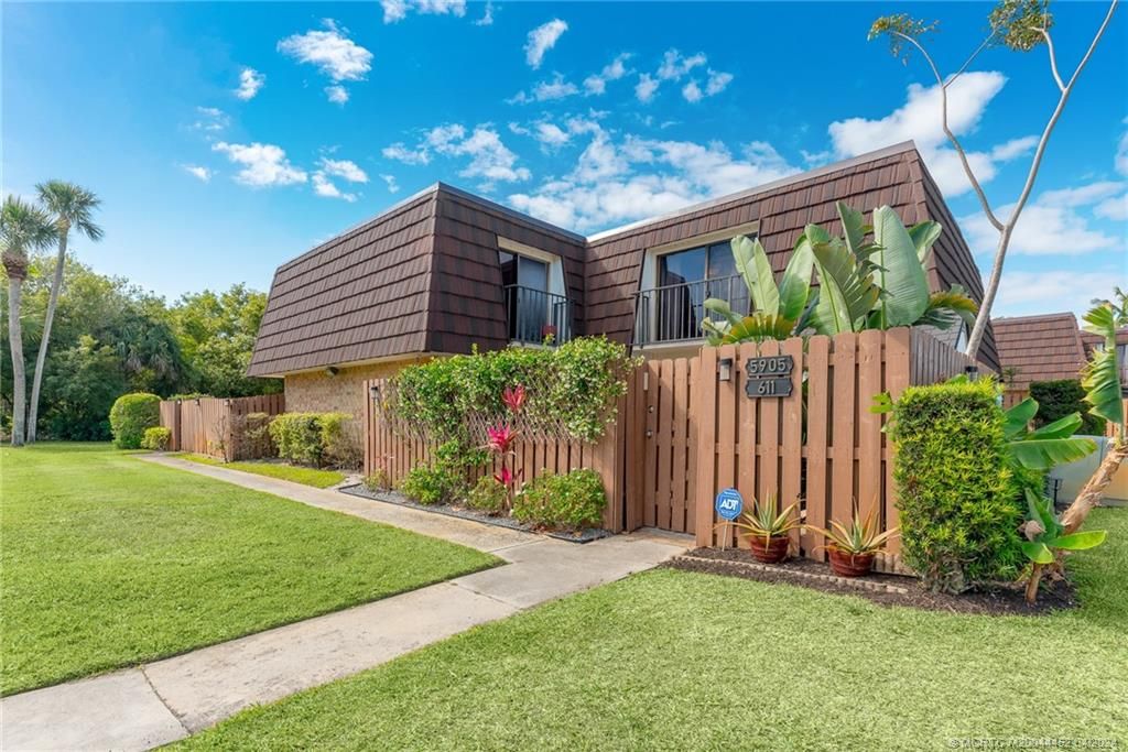 Photo of 5905 SE Riverboat Drive, Stuart, FL 34997 (MLS # M20044452)