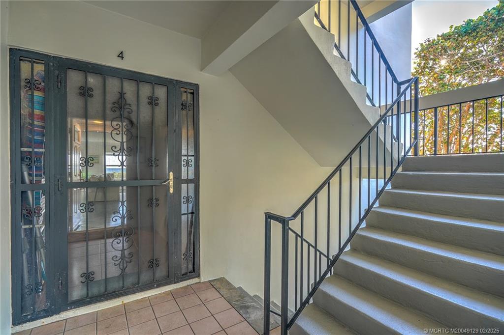 Stuart, Florida 34996, United States, 2 Bedrooms Bedrooms, ,2 BathroomsBathrooms,Residential,Active,4778