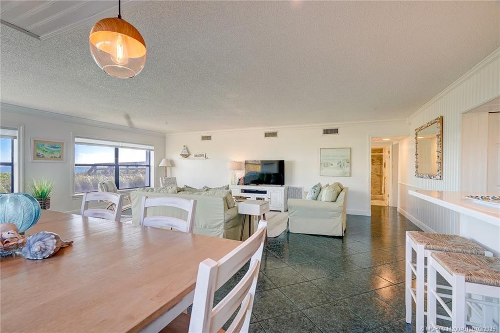 Stuart, Florida 34996, United States, 2 Bedrooms Bedrooms, ,2 BathroomsBathrooms,Residential,Active,4778