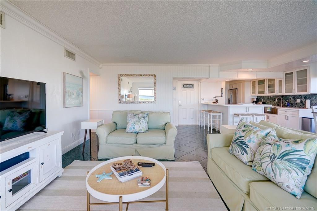 Stuart, Florida 34996, United States, 2 Bedrooms Bedrooms, ,2 BathroomsBathrooms,Residential,Active,4778