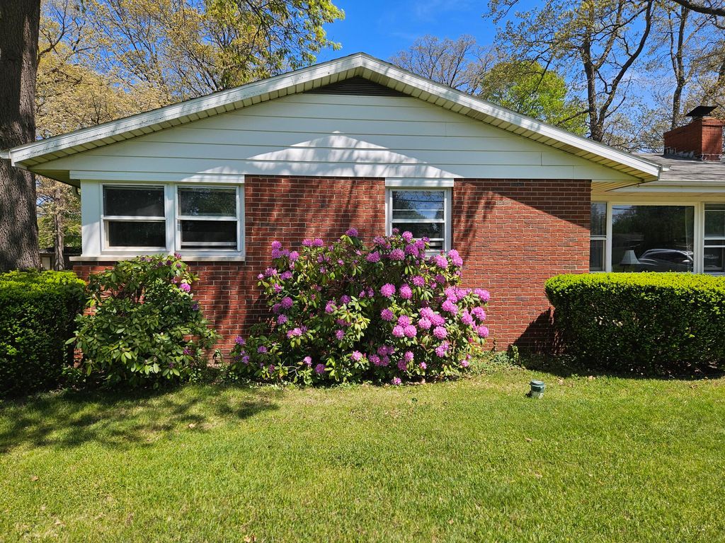 Photo of 2032 Welnetz Road, Trail Creek, IN 46360 (MLS # 839053)