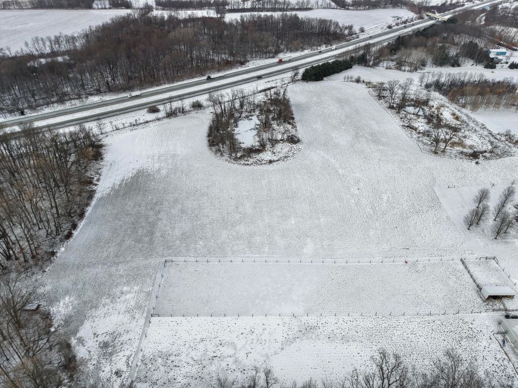 Photo of 5596 N 300 E, La Porte, IN 46350 (MLS # 832049)