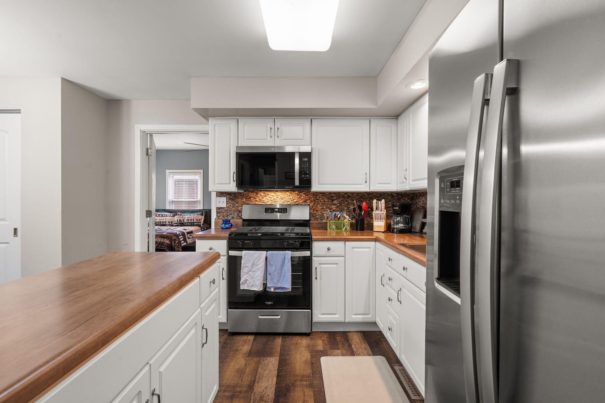 Lowell, Indiana 46356, United States, 3 Bedrooms Bedrooms, ,2 BathroomsBathrooms,Residential,Active,242090