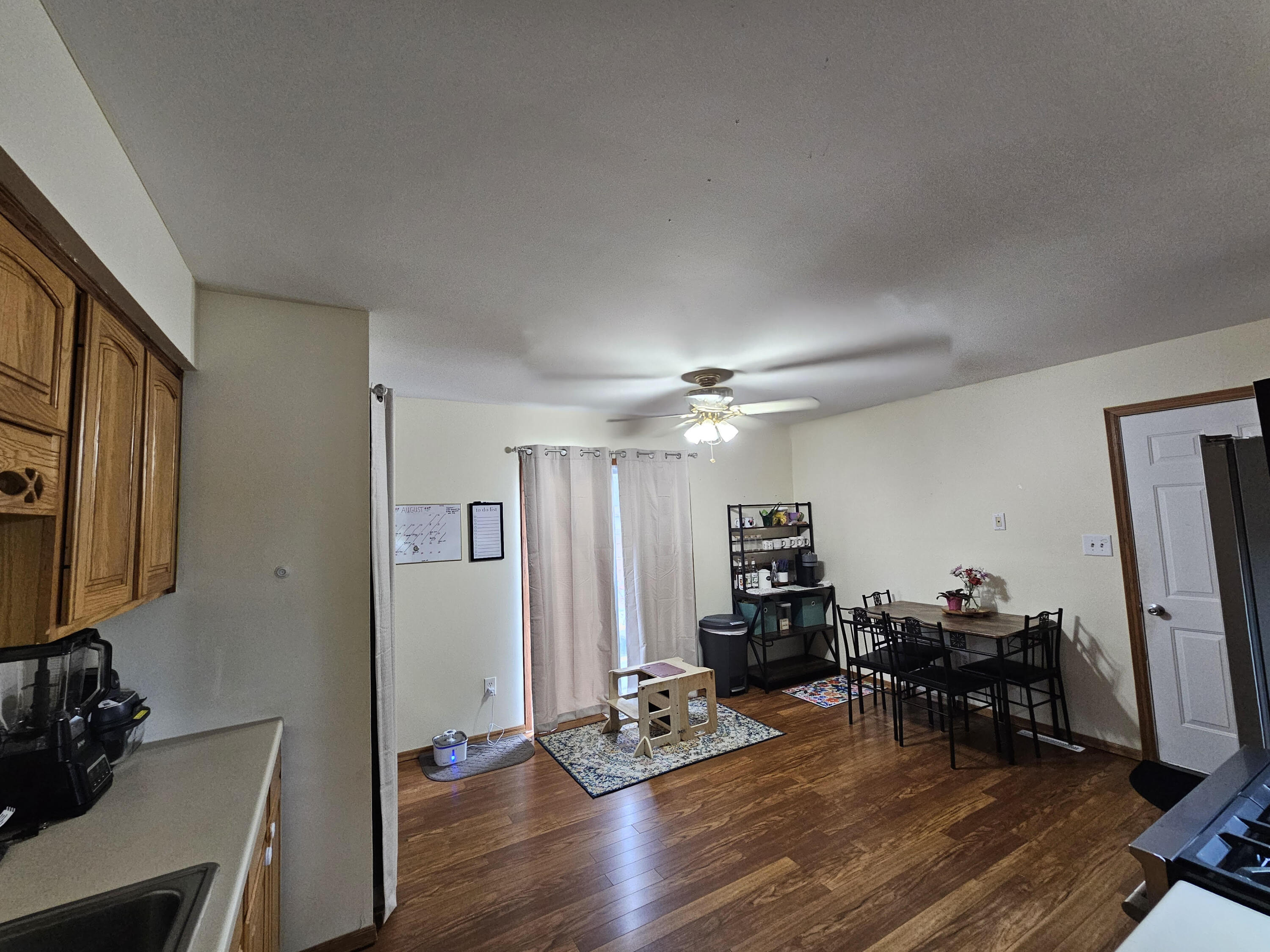 2949 Wells Street