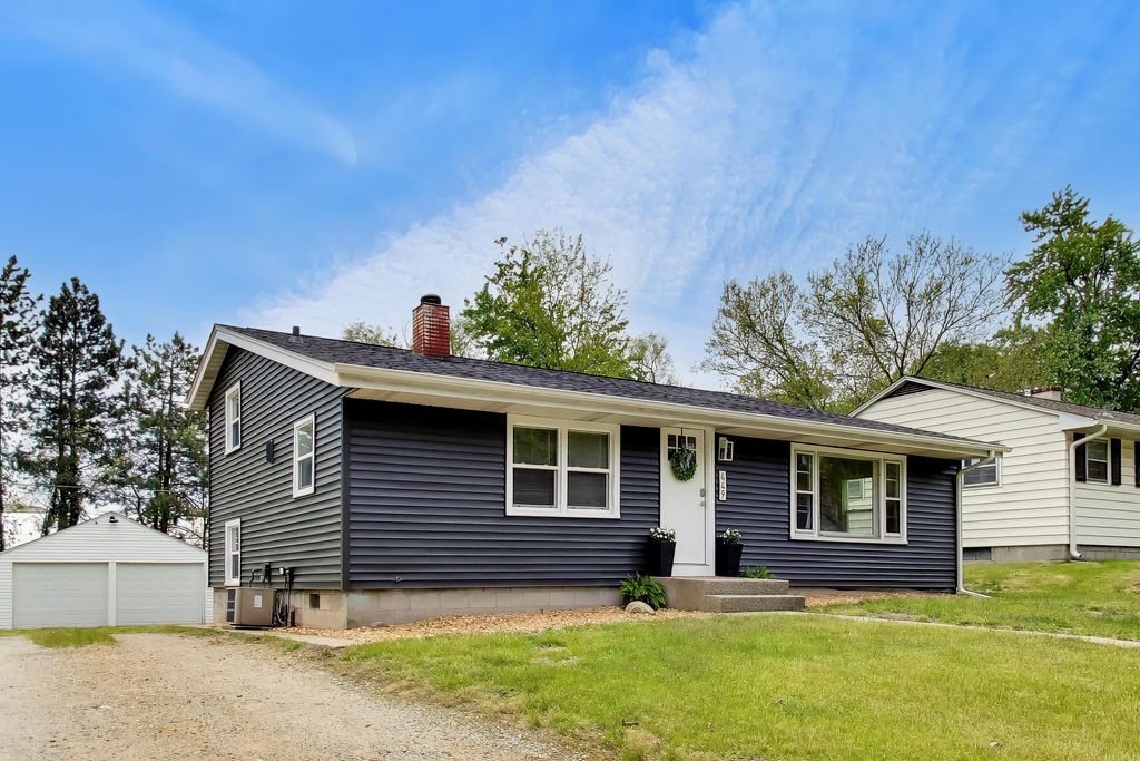 Photo of 449 Washington Park Boulevard, Michigan City, IN 46360 (MLS # 839660)