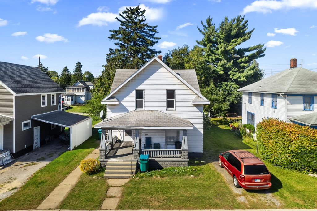 Photo of 523 Grove Street, La Porte, IN 46350 (MLS # 839165)