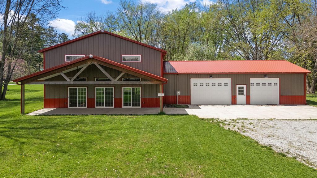 Photo of 6631 Beach Street, Knox, IN 46534 (MLS # 837583)