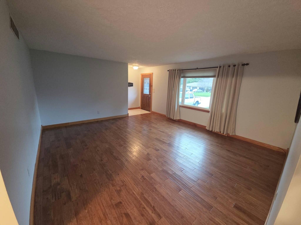 Photo of 314 Jodi Lane, Valparaiso, IN 46385 (MLS # 846989)