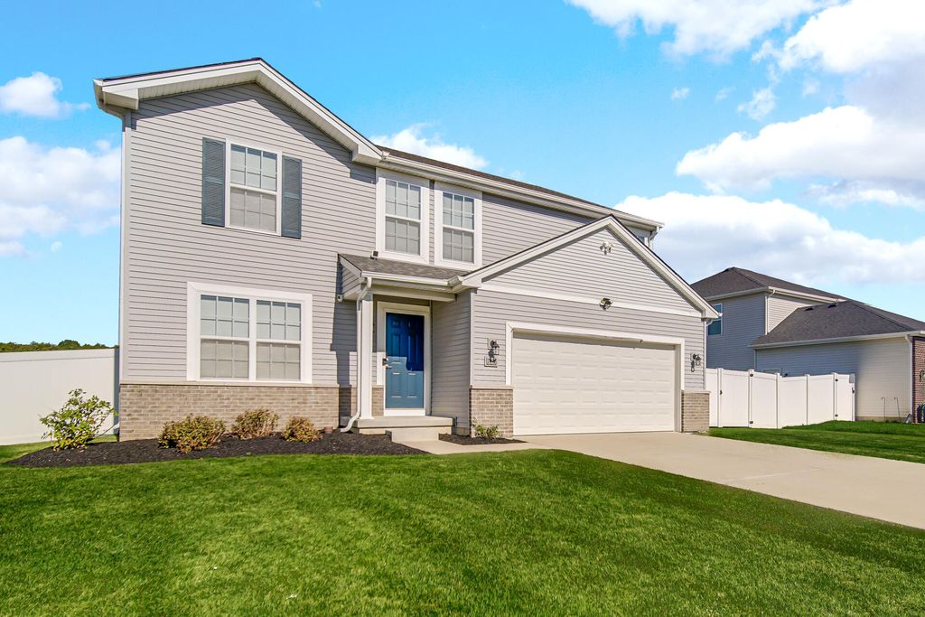 Photo of 7428 E 120th Avenue, Crown Point, IN 46307 (MLS # 832824)