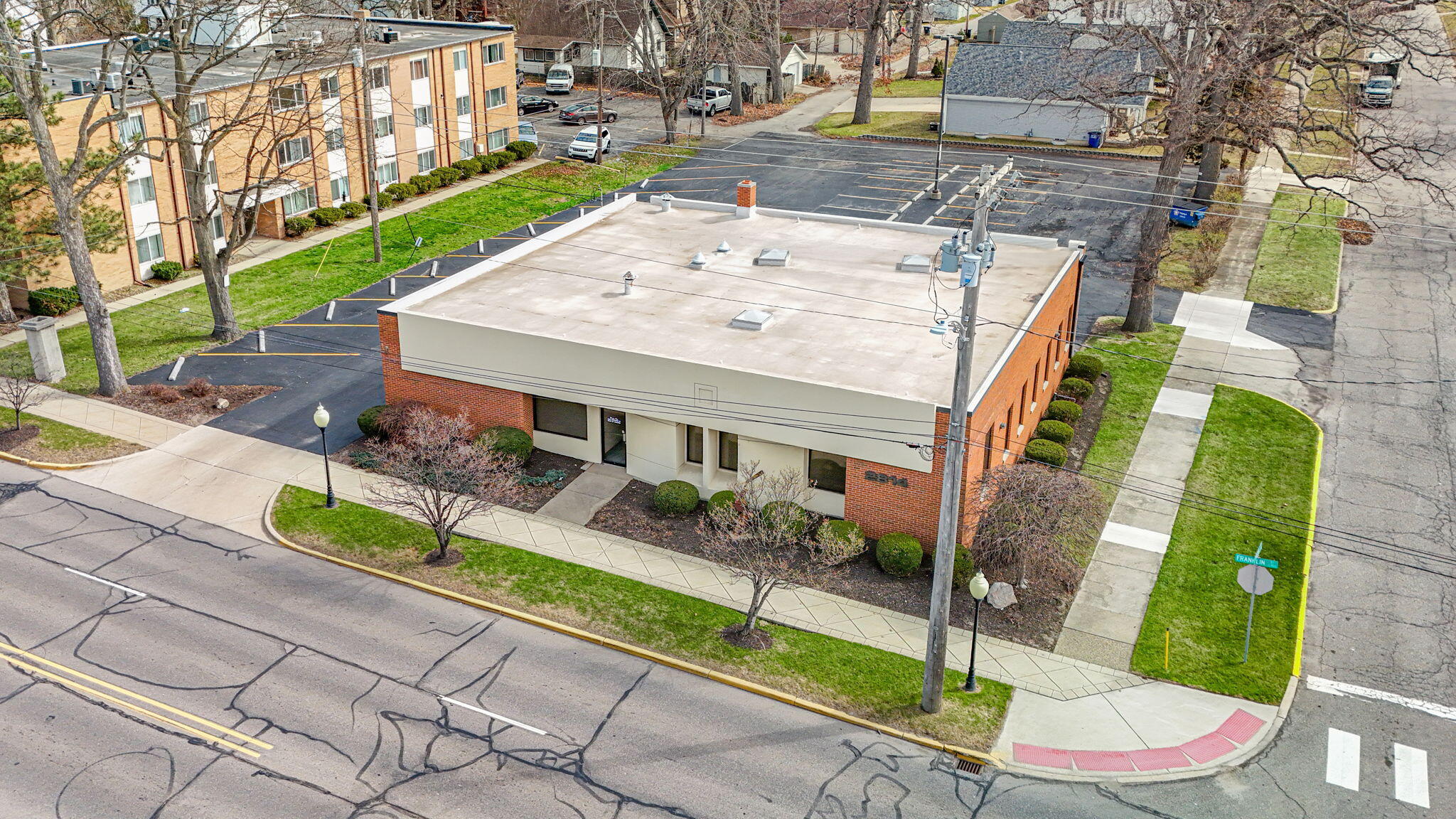 2814 Franklin Street