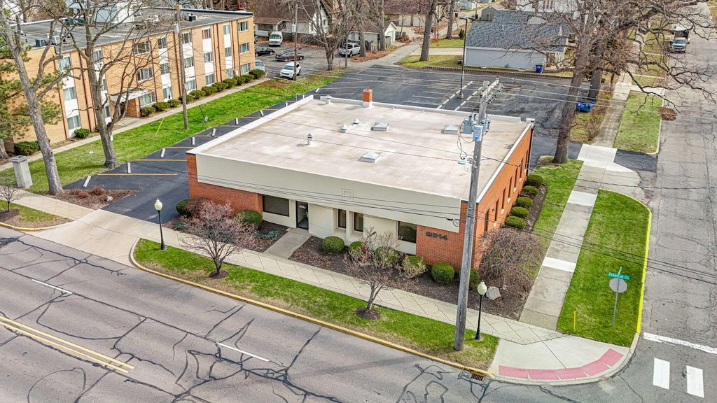 Photo of 2814 Franklin Street, Michigan City, IN 46360 (MLS # 836234)