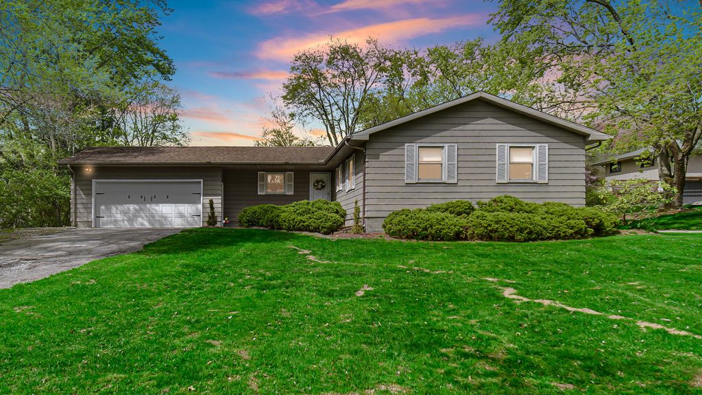 Photo of 5505 W Schultz Road, La Porte, IN 46350 (MLS # 837725)