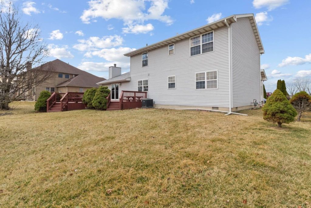 Photo of 8501 Taney Street, Merrillville, IN 46410 (MLS # 835488)