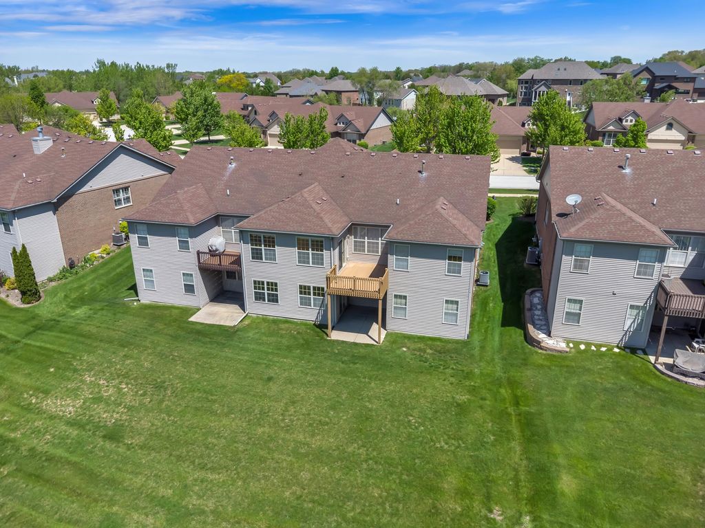 Photo of 10015 Prairie Knoll Court, Saint John, IN 46373 (MLS # 838855)