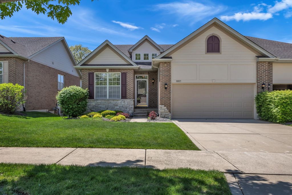 Photo of 10015 Prairie Knoll Court, Saint John, IN 46373 (MLS # 838855)