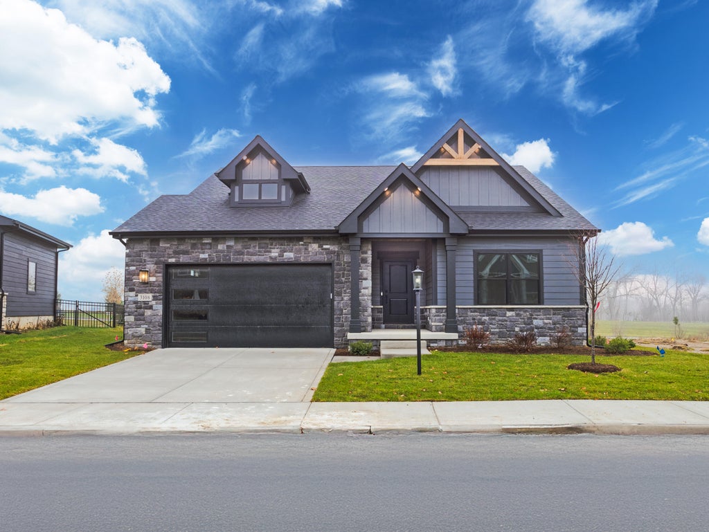 Photo of 3101 Forestside Lane, Valparaiso, IN 46385 (MLS # 844807)