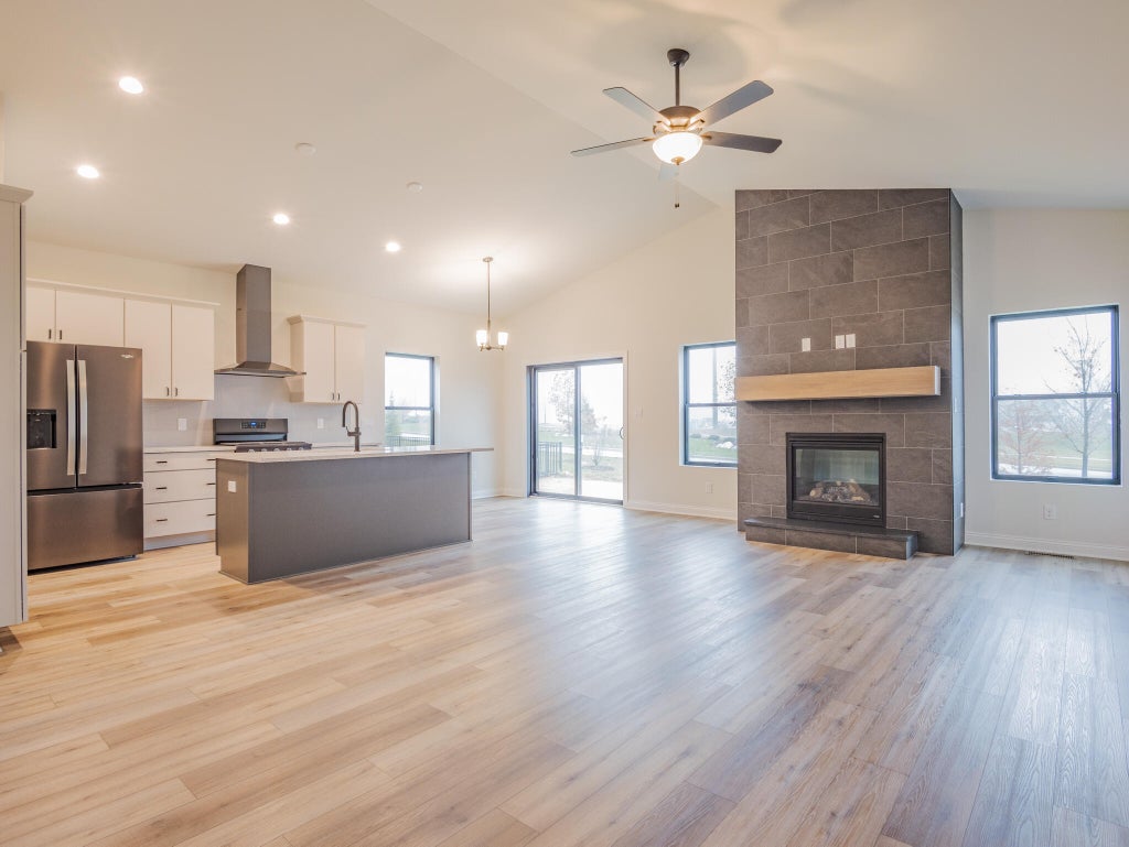Photo of 3101 Forestside Lane, Valparaiso, IN 46385 (MLS # 844807)
