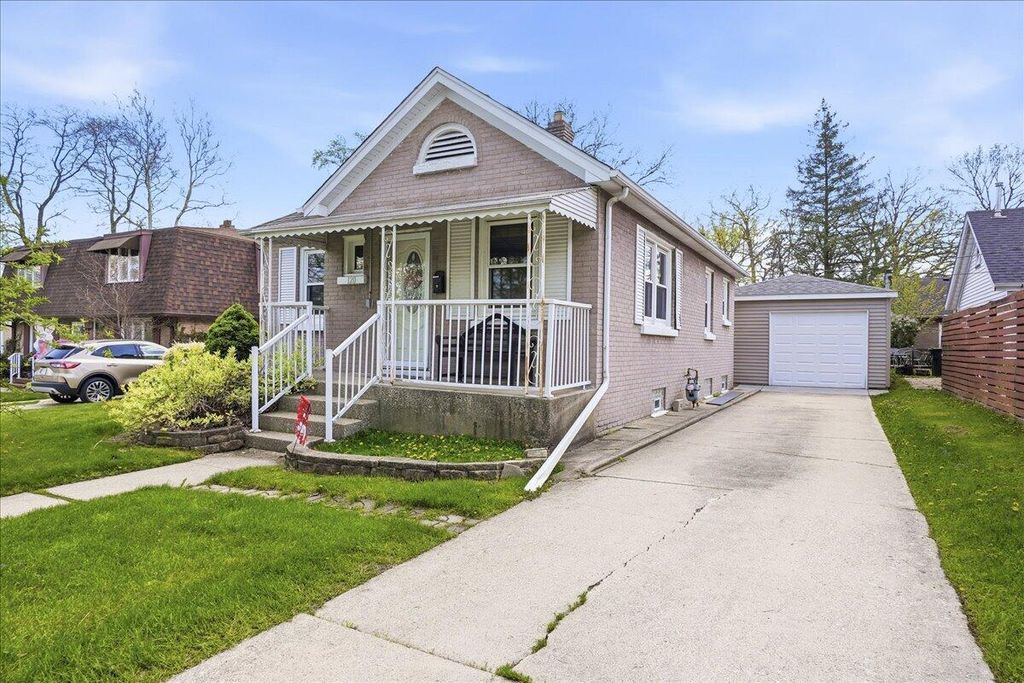 Photo of 120 W 2nd Street, Hobart, IN 46342 (MLS # 837966)