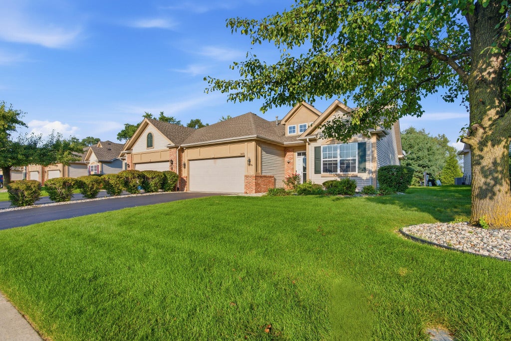 Photo of 1605 Schaller Lane, Dyer, IN 46311 (MLS # 845116)