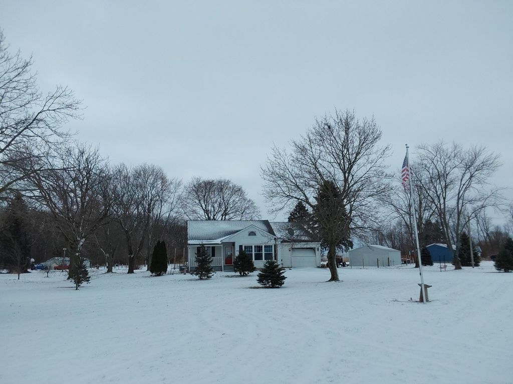 Photo of 8988 W 1500 S, Wanatah, IN 46390 (MLS # 833092)