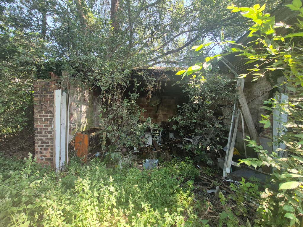 Photo of 2154 W 10th Place, Gary, IN 46404 (MLS # 843423)
